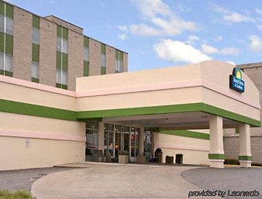 Elkins Inn And Suites Eksteriør bilde