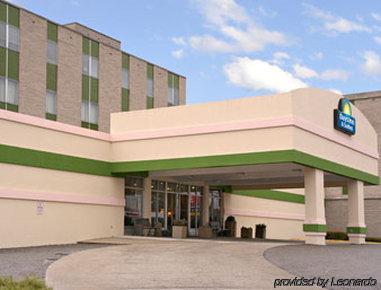 Elkins Inn And Suites Eksteriør bilde